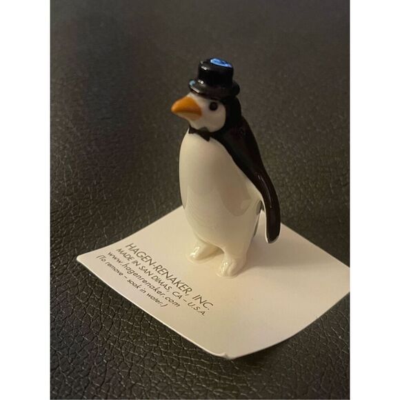 Hagen-Renaker miniature Papa Penguin figurine - Picture 1 of 7